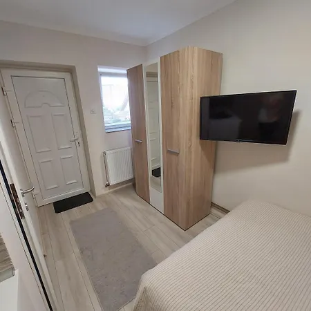 公寓 таnja Sobe *